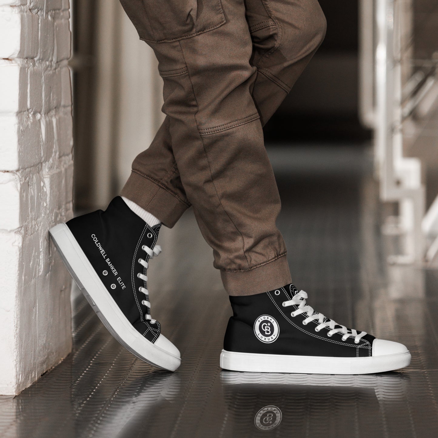 Global Luxury Men’s high top canvas shoes