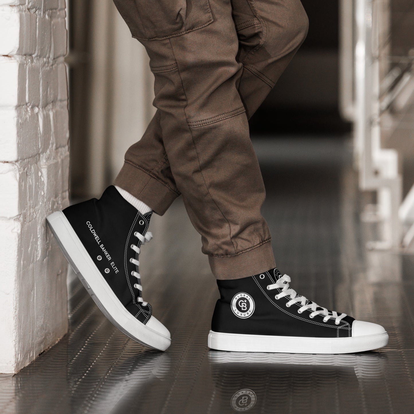 Global Luxury Men’s high top canvas shoes